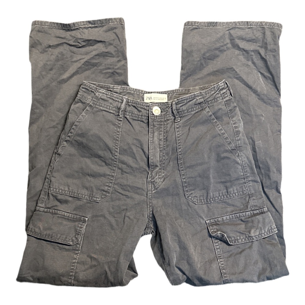 ZARA women's lowrise grey wide leg multi-pocket cargo pants, 2.